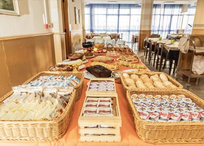 Jams and breakfast buffet